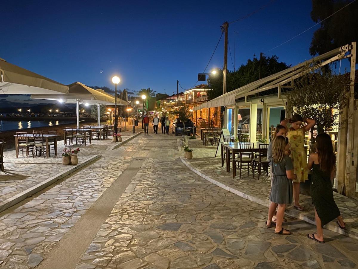 Gialova Garden Bungalow ภายนอก รูปภาพ